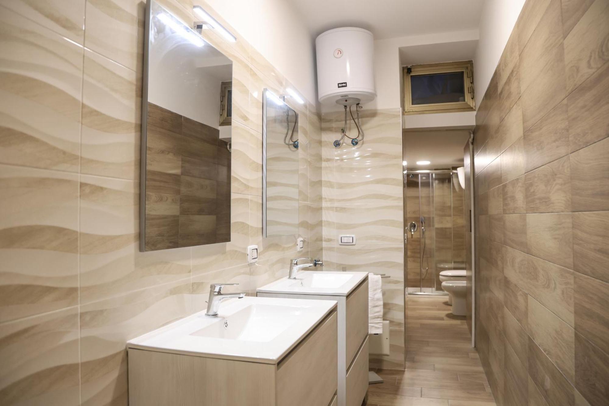 King Ladislao Apartment By Wonderful Italy Napoli Esterno foto
